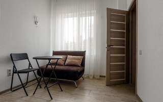 Отель Hotel Sorrento Одесса Двухместный номер с двуспальной кроватью и дополнительной кроватью-7